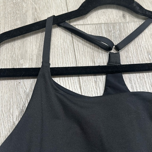 NEW - Outdoor Voices Racerback - Picture 2 of 8